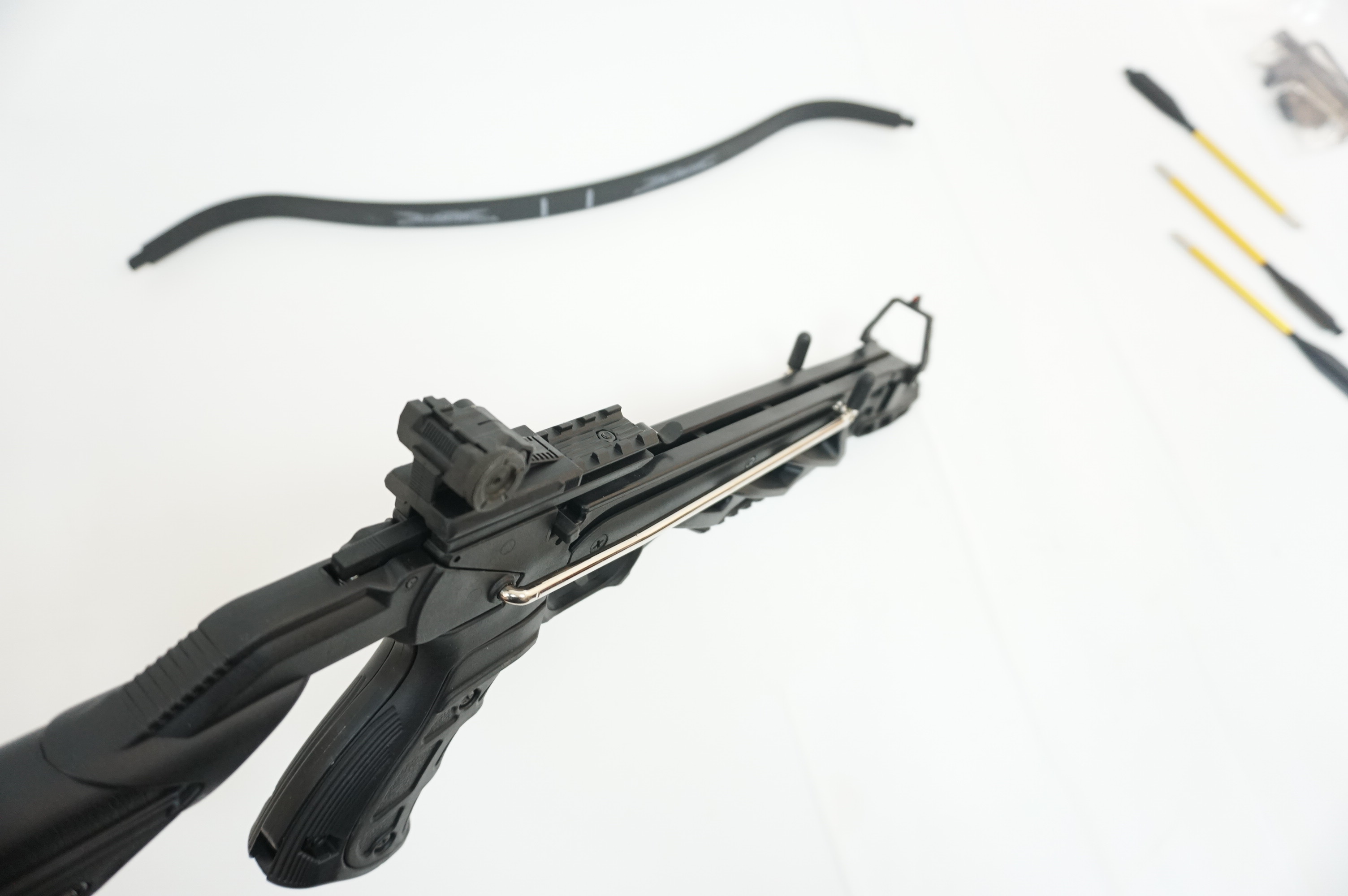 Арбалет-пистолет Remington Mist 2, регул. приклад (черный)